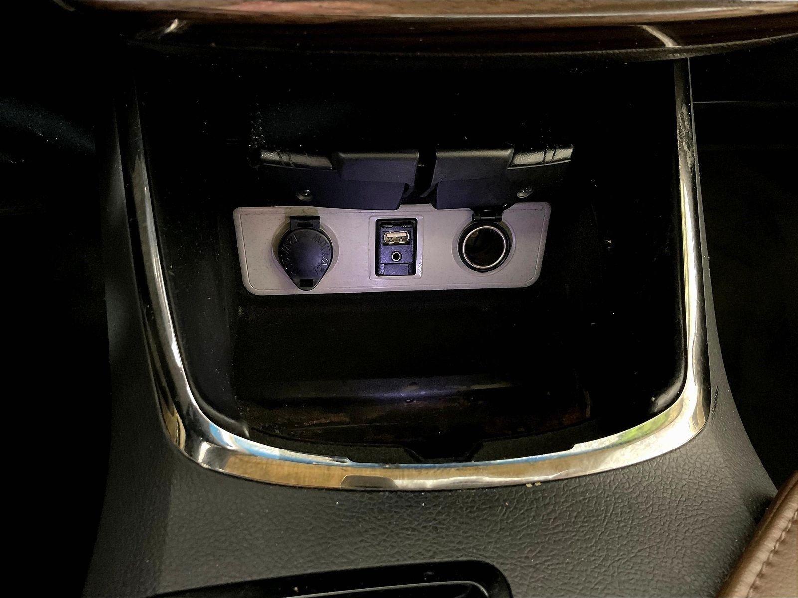 Used 2015 Toyota Avalon XLE FWD image 16