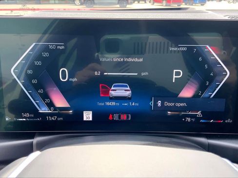 Used 2024 BMW 330i Sedan image 24