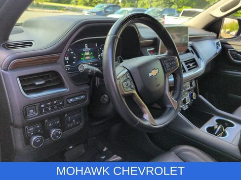 Used 2023 Chevrolet Suburban High Country w/ Advanced Technology Package AWD/4WD image 10