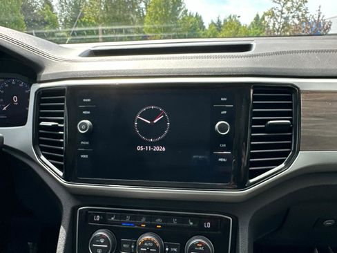 Used 2021 Volkswagen Atlas SEL Premium AWD/4WD image 23