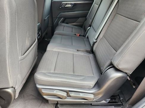 Used 2025 Chevrolet Tahoe LS image 30