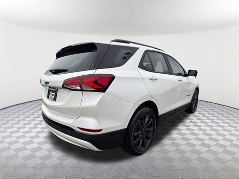 Used 2024 Chevrolet Equinox RS image 5