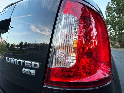 Used 2013 Ford Edge Limited image 14