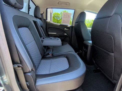 Used 2019 Chevrolet Colorado Z71 AWD/4WD image 28