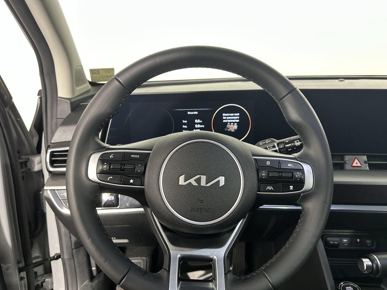 Certified 2023 Kia Sportage SX FWD image 5