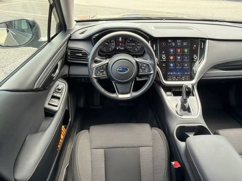 Used 2024 Subaru Outback Premium AWD/4WD image 12