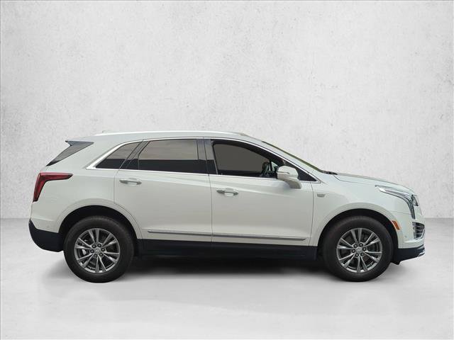 Used 2022 Cadillac XT5 Premium Luxury w/ Technology Package FWD image 4
