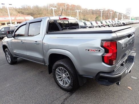 Used 2024 Chevrolet Colorado LT w/ LT Convenience Package II image 3
