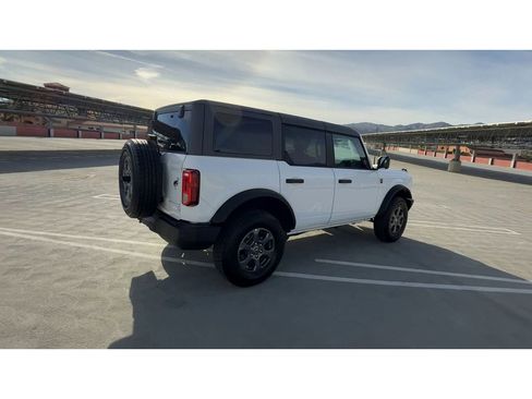 Used 2025 Ford Bronco Big Bend image 8