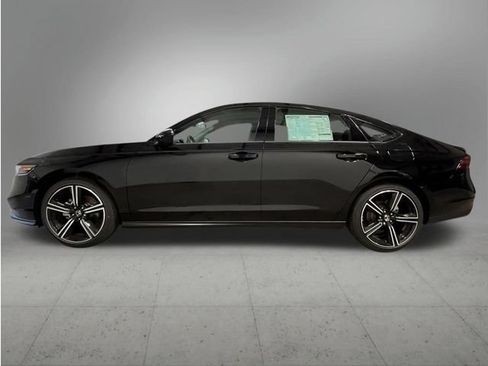 New 2026 Honda Accord SE image 2