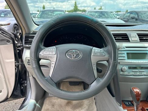 Used 2009 Toyota Camry XLE FWD image 20