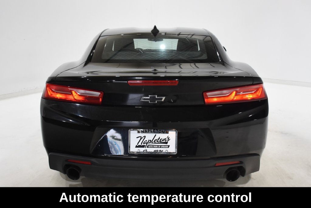 Used 2016 Chevrolet Camaro LT w/ Technology Package RWD image 5