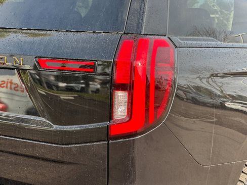 New 2026 Ford Expedition Tremor image 37