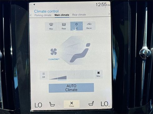 Used 2018 Volvo S90 T5 Momentum w/ Convenience Package image 17