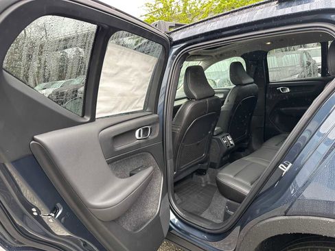 New 2026 Volvo XC40 B5 Ultra w/ Protection Package Premier AWD/4WD image 16