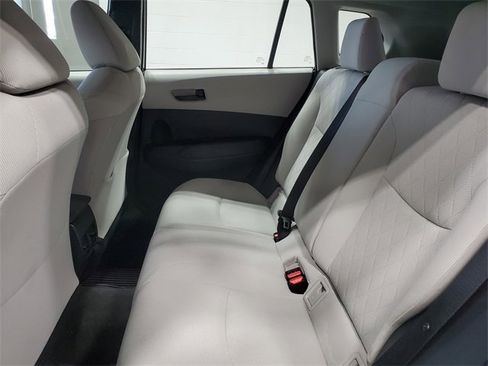 Used 2022 Toyota Corolla Cross L image 11
