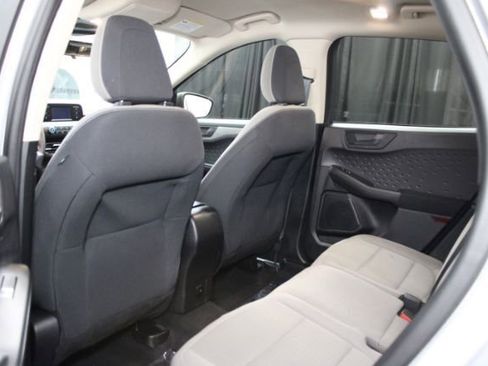 Used 2020 Ford Escape S image 19