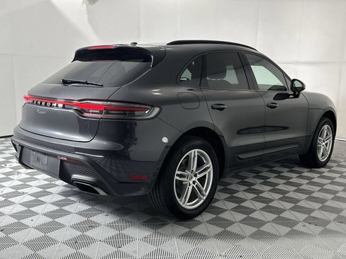 Used 2022 Porsche Macan AWD/4WD image 8