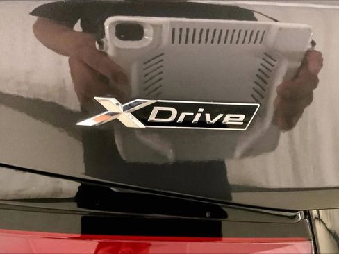 Used 2021 BMW 540i xDrive w/ Executive Package AWD/4WD image 7