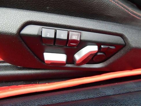 Used 2016 BMW 228i Convertible image 17