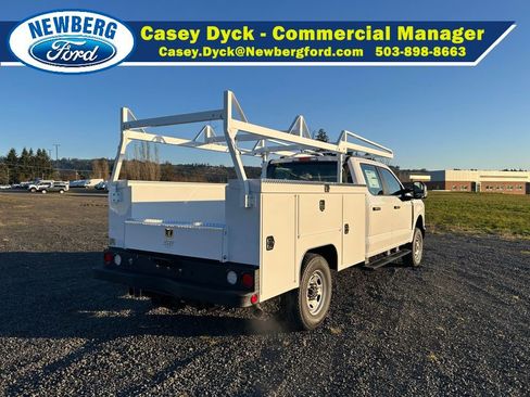 New 2026 Ford F250 XL w/ XL Chrome Package image 6