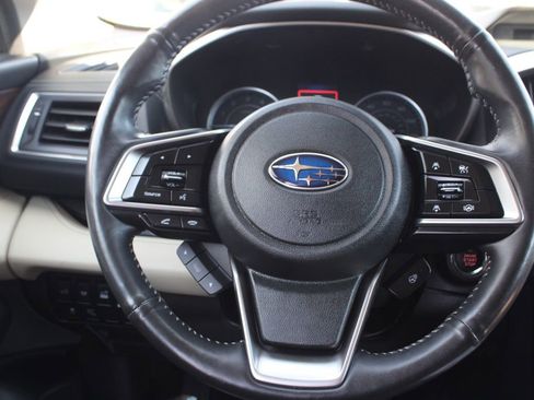 Used 2022 Subaru Ascent Touring image 18