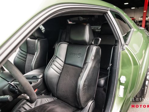 Used 2020 Dodge Challenger SRT Hellcat Redeye RWD image 18
