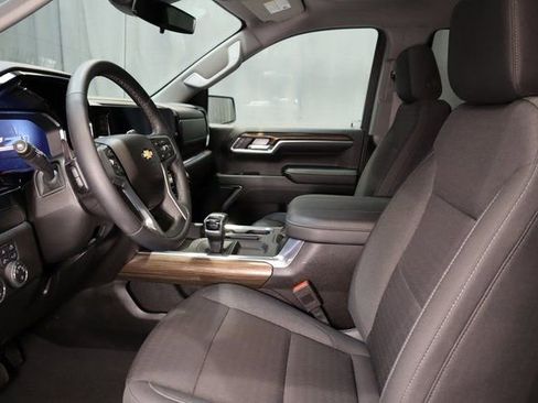 New 2023 Chevrolet Silverado 1500 LT w/ Z71 Off-Road Package image 5