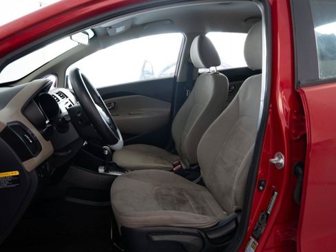 Used 2014 Kia Rio LX w/ Power Package FWD image 9