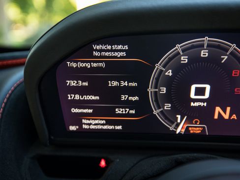 Used 2021 McLaren 720S Performance RWD image 61