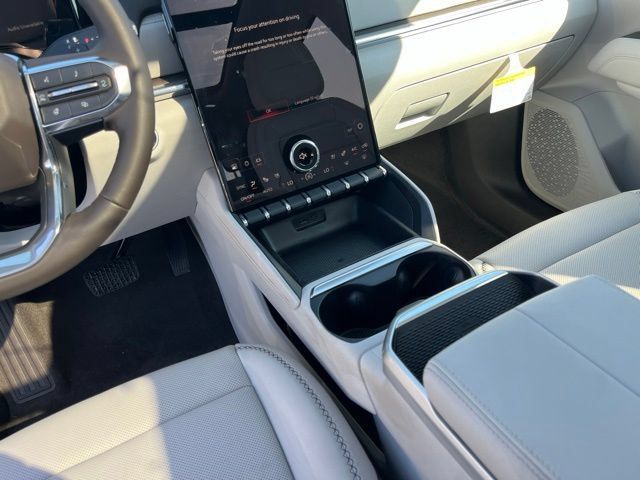 New 2026 GMC Terrain Denali AWD/4WD image 15