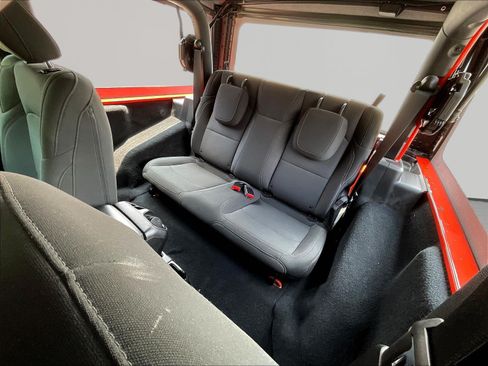 Used 2018 Jeep Wrangler Sport AWD/4WD image 20