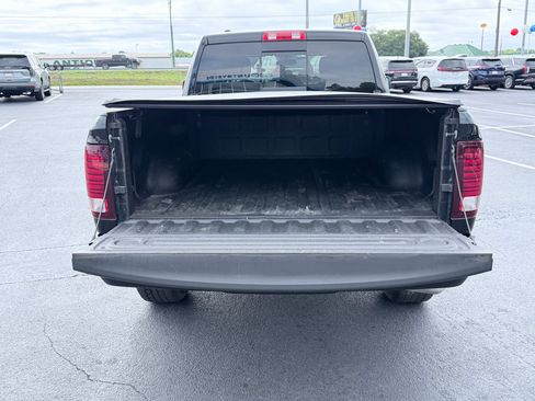 Used 2022 RAM 1500 Classic Warlock AWD/4WD image 9