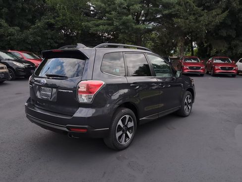 Used 2018 Subaru Forester 2.5i Limited AWD/4WD image 4