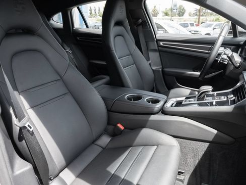 Used 2023 Porsche Panamera Platinum Edition RWD image 40