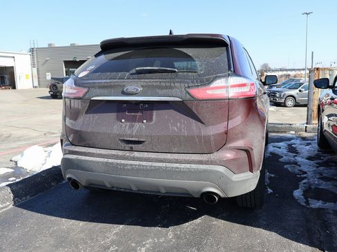 Used 2020 Ford Edge Titanium image 15