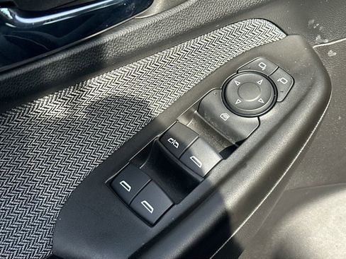 Used 2023 Chevrolet TrailBlazer LT FWD image 15