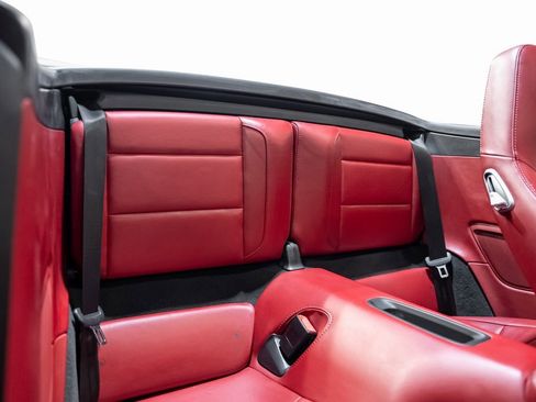 Used 2017 Porsche 911 Carrera 4S image 37