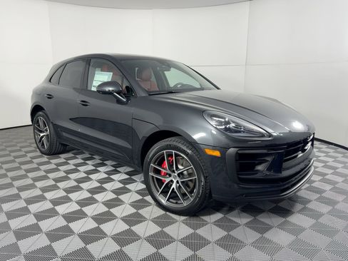 Used 2026 Porsche Macan S AWD/4WD image 7