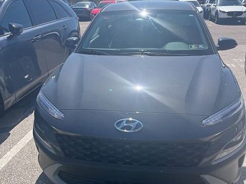 Used 2023 Hyundai Kona SE w/ Cargo Package image 3