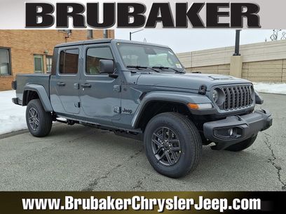 New 2026 Jeep Gladiator Sport