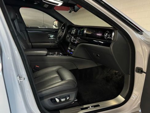 Used 2022 Rolls-Royce Ghost image 53