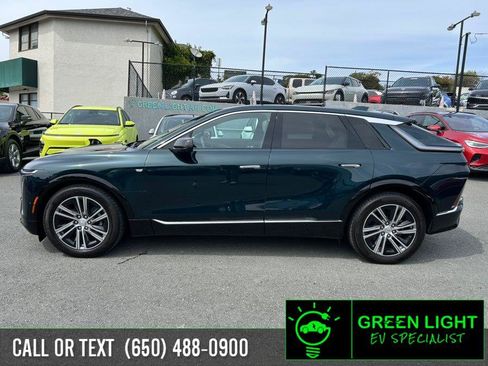 Used 2024 Cadillac Lyriq Luxury w/ LPO, Floor Liner Package image 8