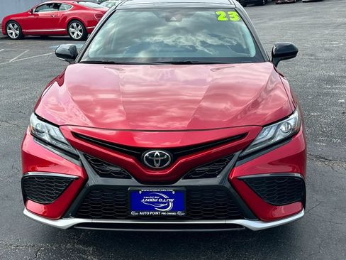 Used 2023 Toyota Camry XSE FWD image 2