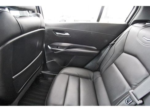 Used 2025 Cadillac XT4 Premium Luxury FWD image 12