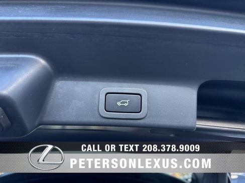 Used 2021 Jaguar F-PACE S image 20