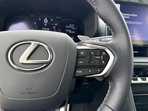 Certified 2026 Lexus IS 350 F Sport RWD image 16