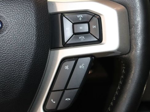 Used 2019 Ford F150 Lariat AWD/4WD image 45