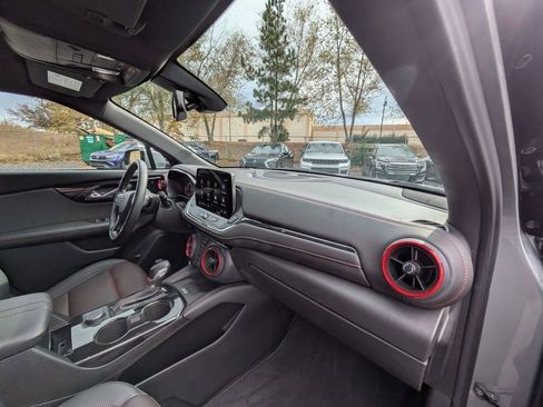 Used 2025 Chevrolet Blazer RS image 30