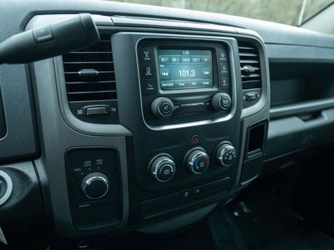 Used 2019 RAM 1500 Express w/ Wheel & Sound Group AWD/4WD image 27